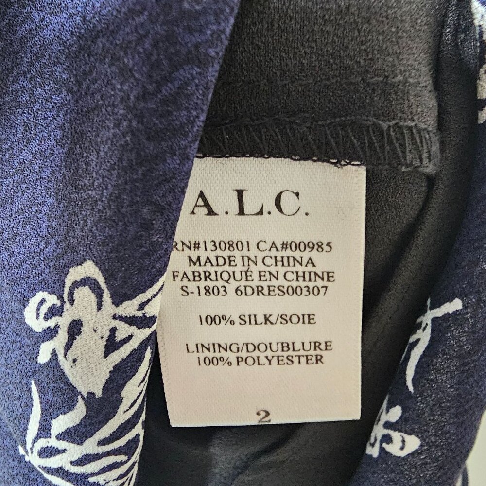 A.L.C. Size 2 Navy Blue Silk Floral Misha Dress One Sleeve Ruched Cinch Mini - Picture 8 of 9